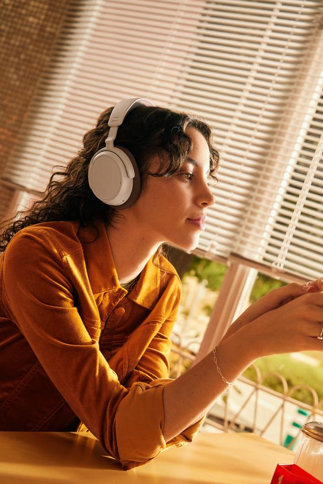 Sennheiser ACCENTUM Plus Wireless Bluetooth Headphones